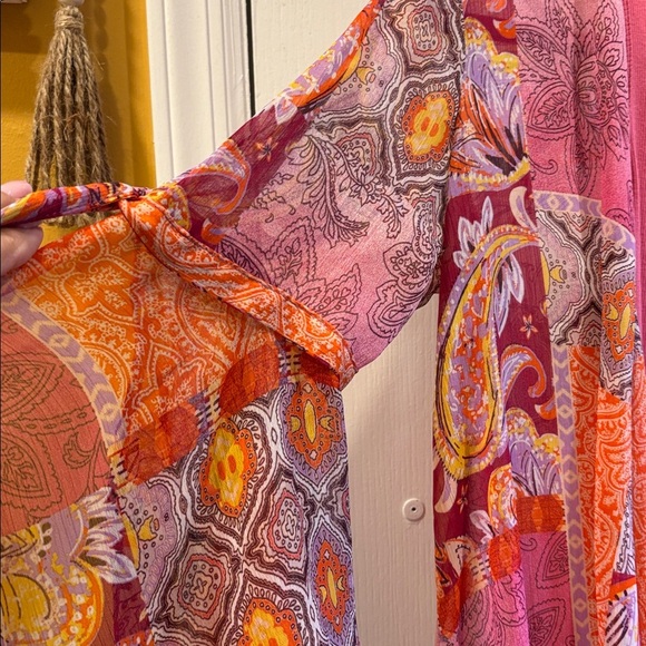 GEORGE BRAND  BRIGHT COLORS KIMONO PINKS/ORANGE/PURPLE BELL SLEEVES WITH TIES - Picture 12 of 14